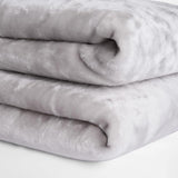 Alivio Medium Faux Fur Mink Throw Luxury Super Soft Plain Bed Sofa Settee Throw Blanket - Light Silver
